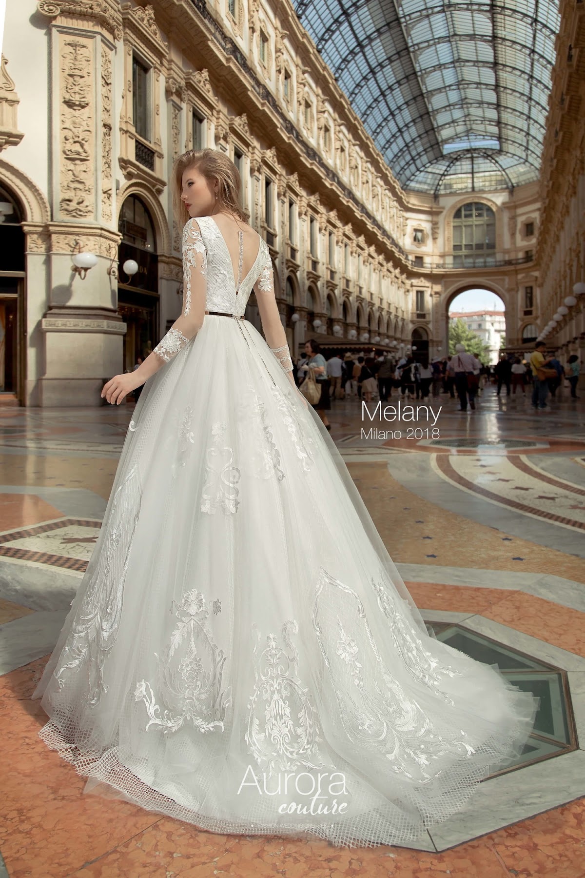 Melany — кадр 3 из 3