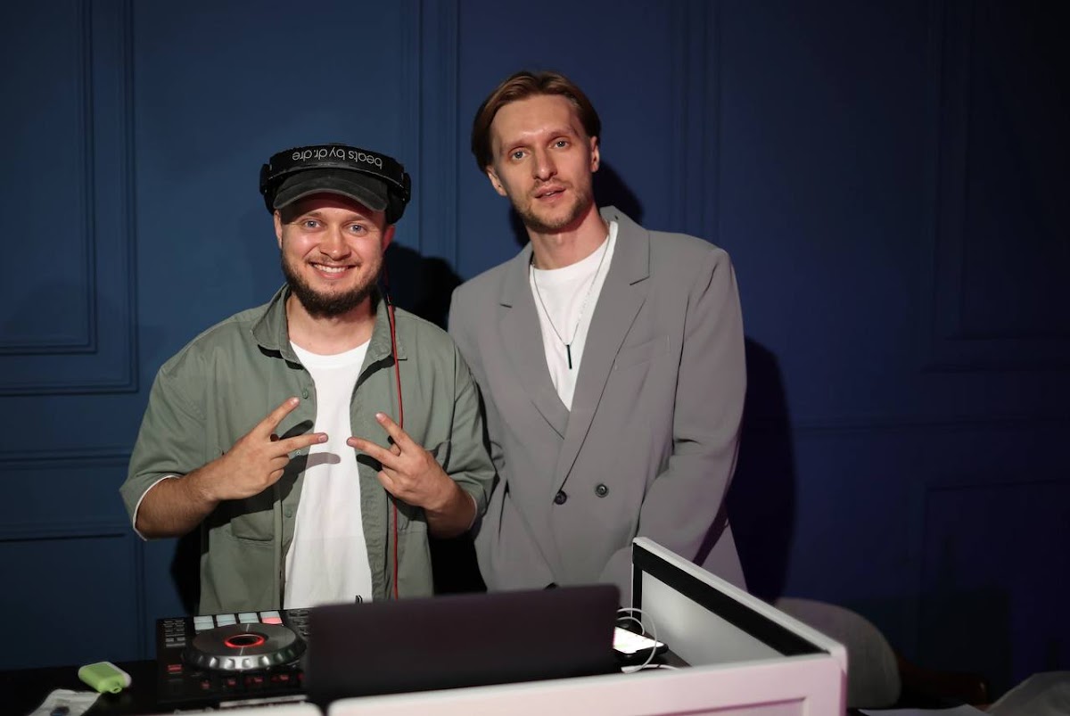 Dj