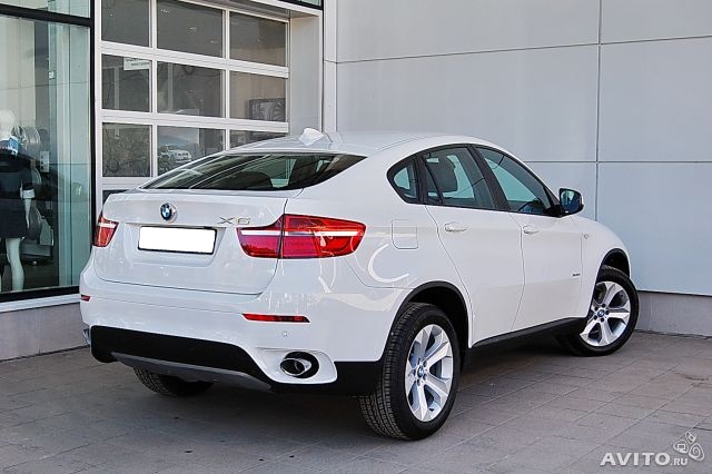 BMW X6 — кадр 2 из 4