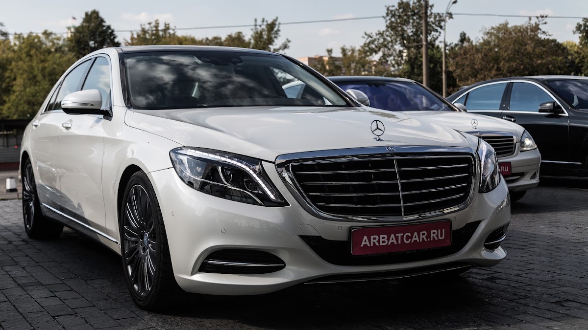 Mercedes S500 (w222) белый на светлом салоне — кадр 2 из 6