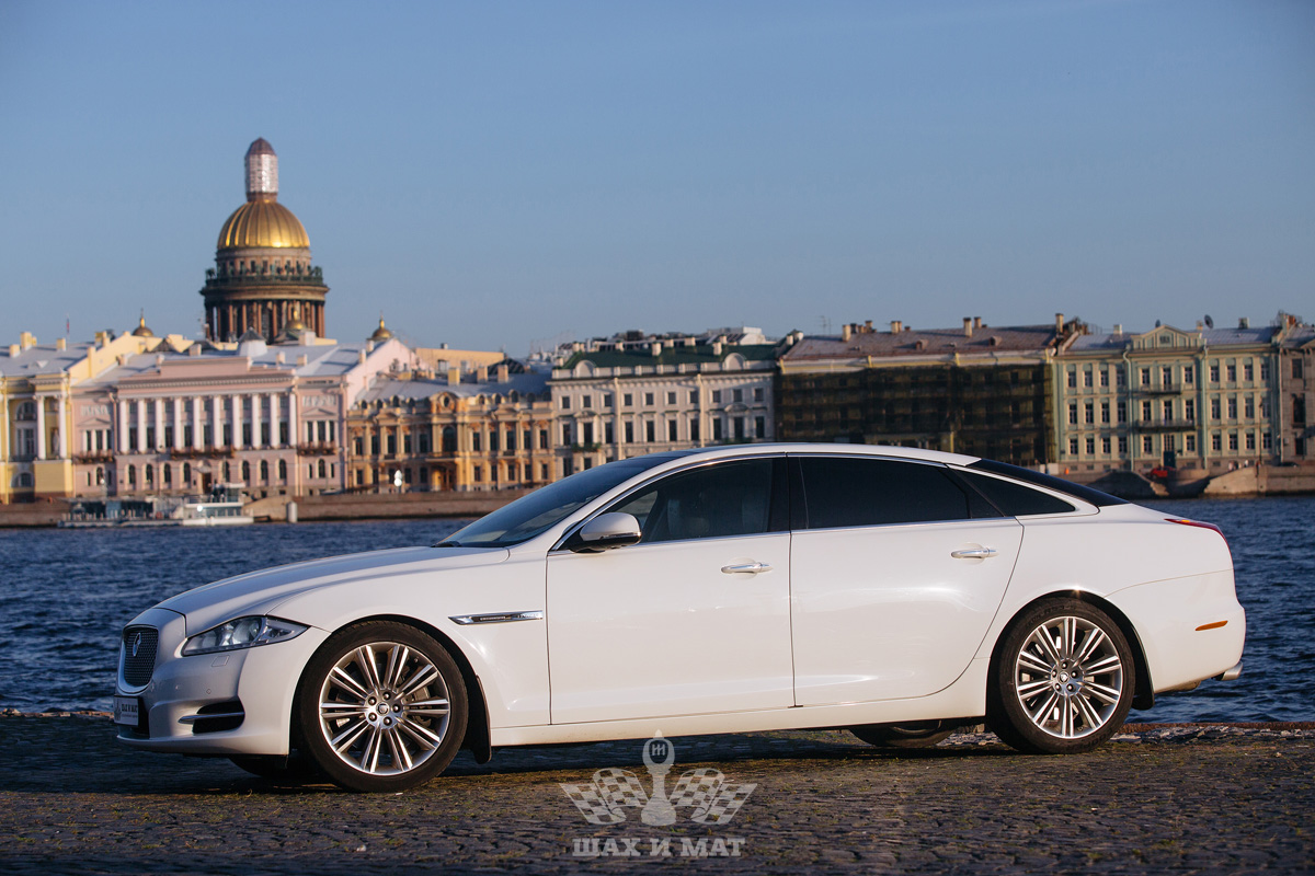 Jaguar XJ long