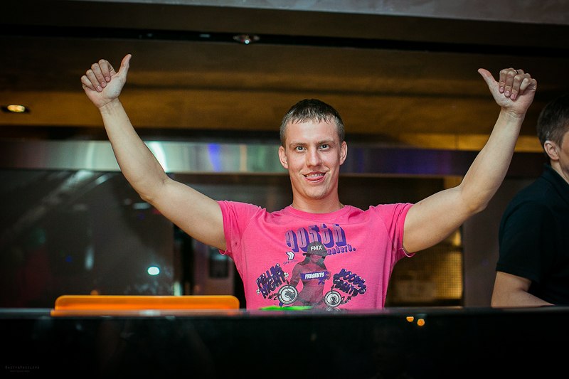 DJ Тони