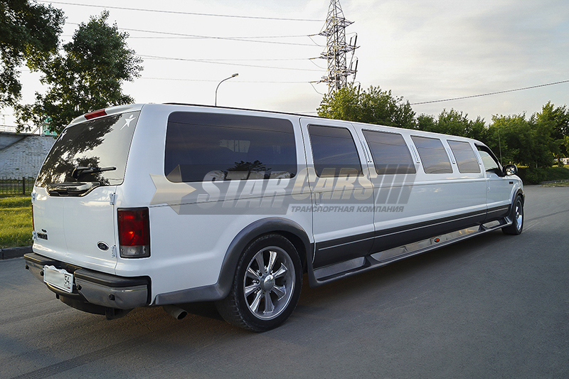 Ford Excursion (20 мест) — кадр 4 из 12
