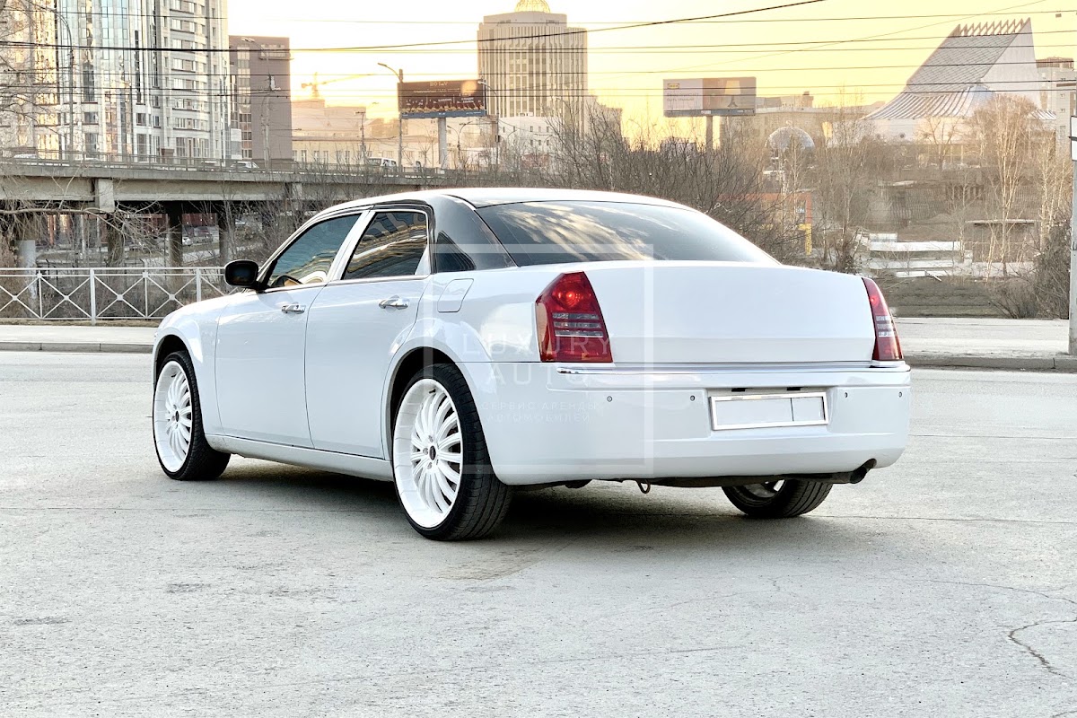 Chrysler в стиле Rolls-Royce