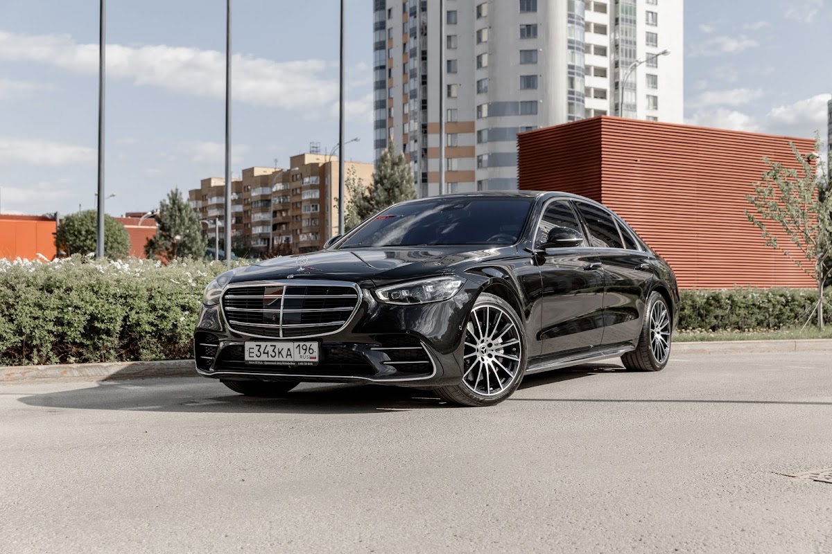 Mercedes- Benz S Class 223