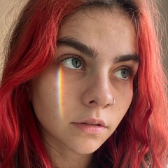 Даша Леонова