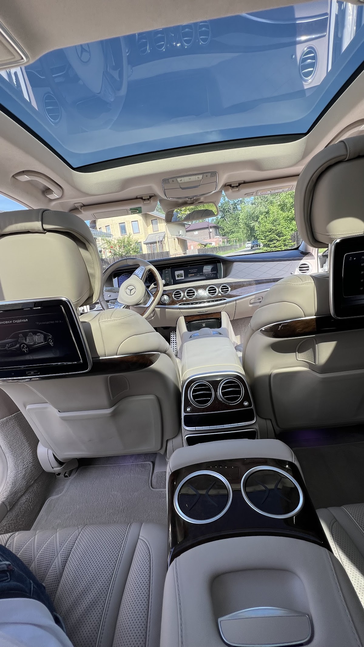 Mercedes S222 long — кадр 5 из 6
