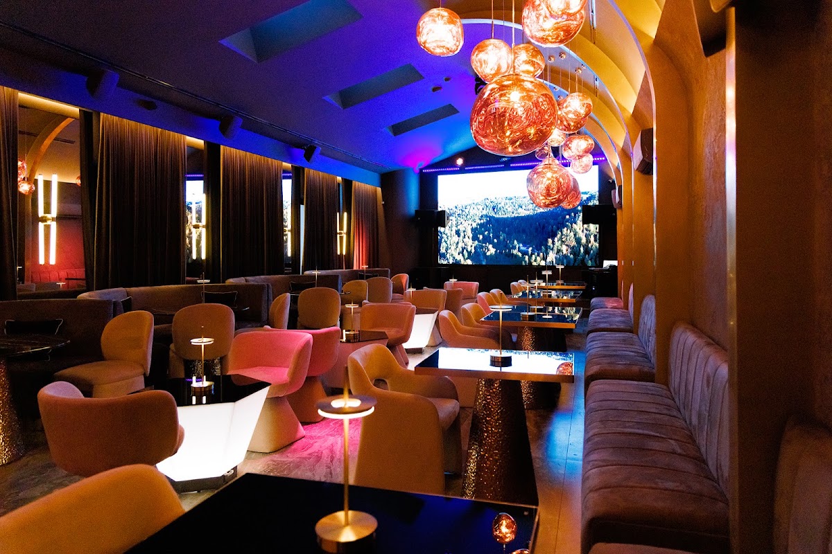 FINALE CLUB