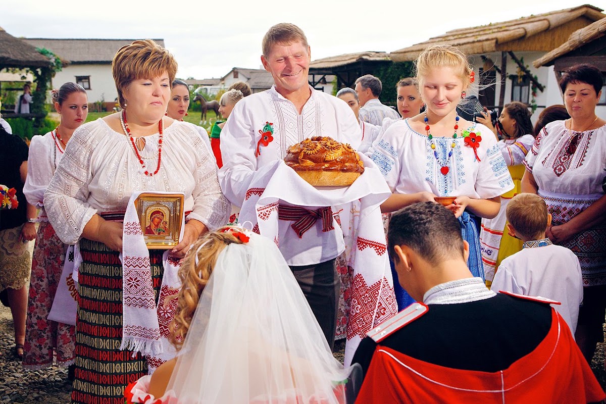 Мир праздникоff