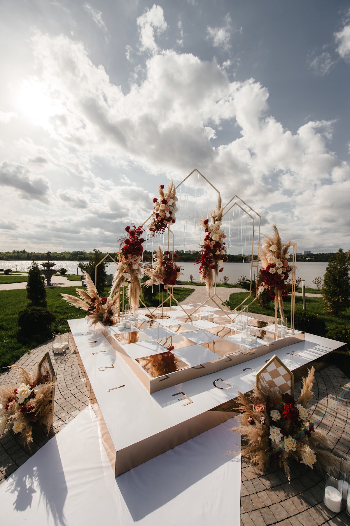 Александр и Анна