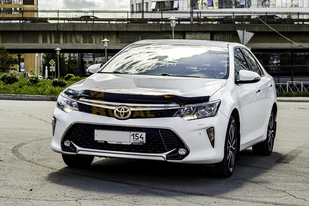 Toyota Camry V55 Exclusive Белая