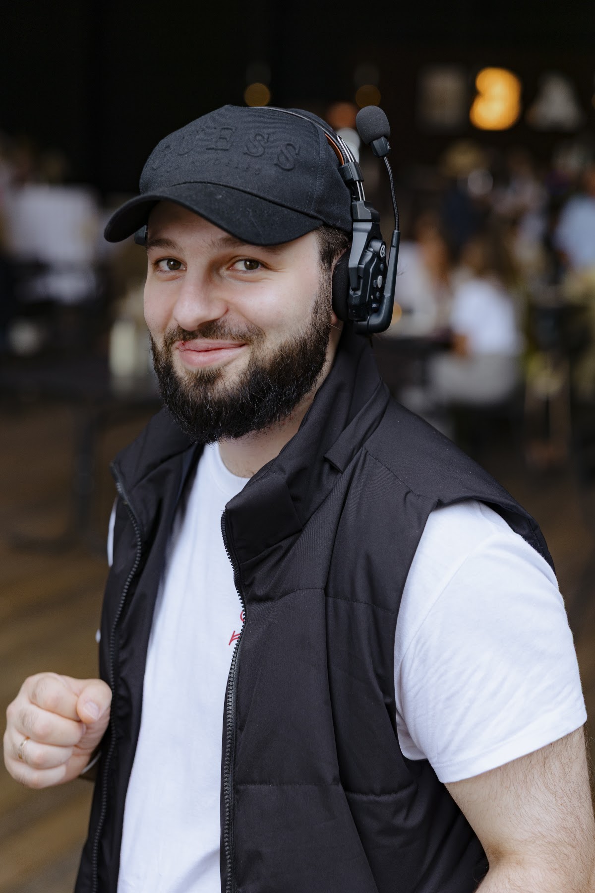 L event — кадр 3 из 16