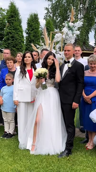 Видео