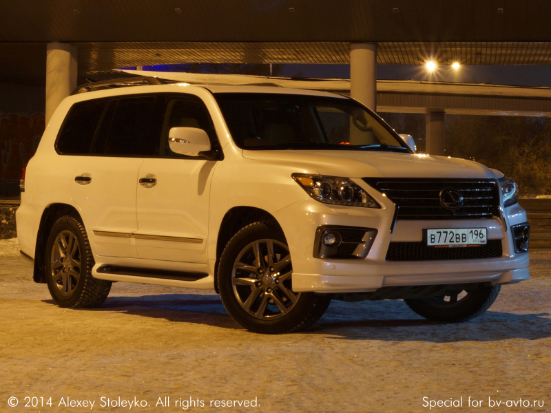 Lexus LX570 — кадр 2 из 4