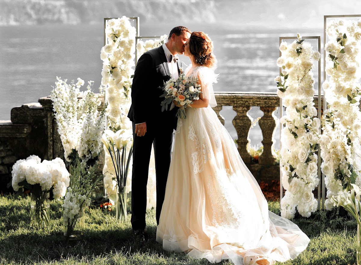 Выездная регистрация свадьбы ЦветникWEDDING