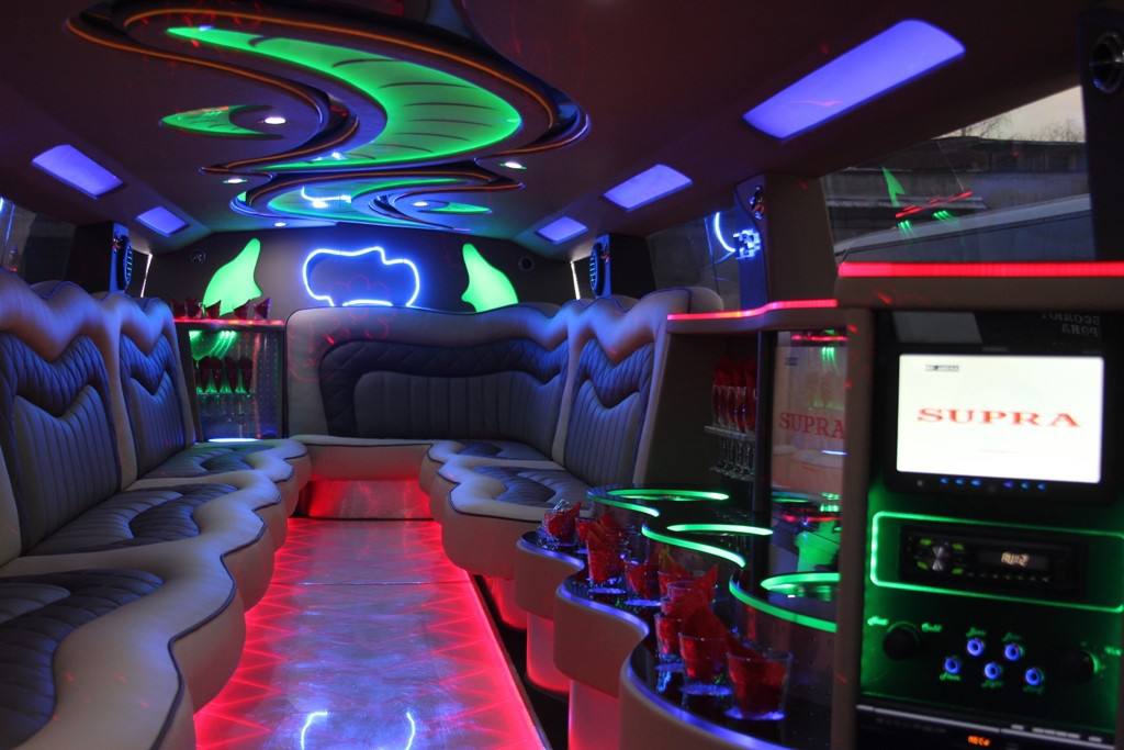 HUMMER H2