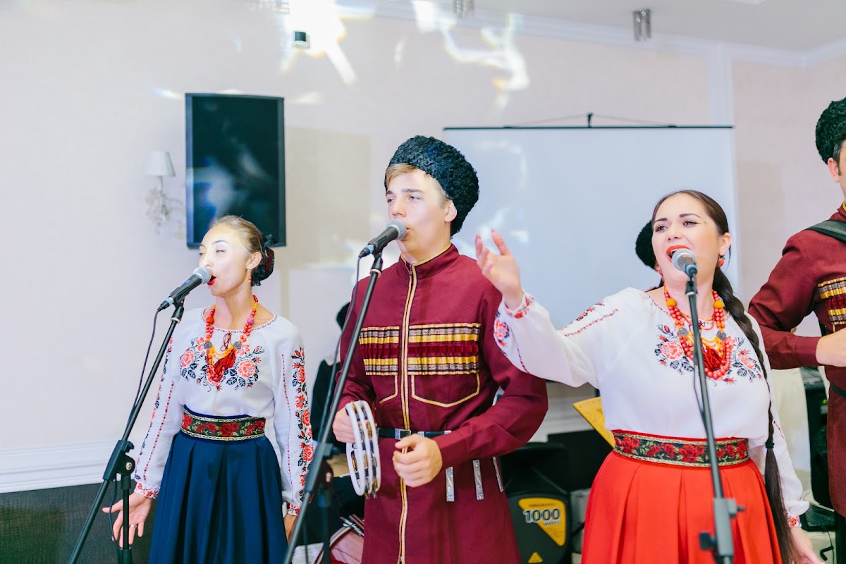 Роман и Анастасия