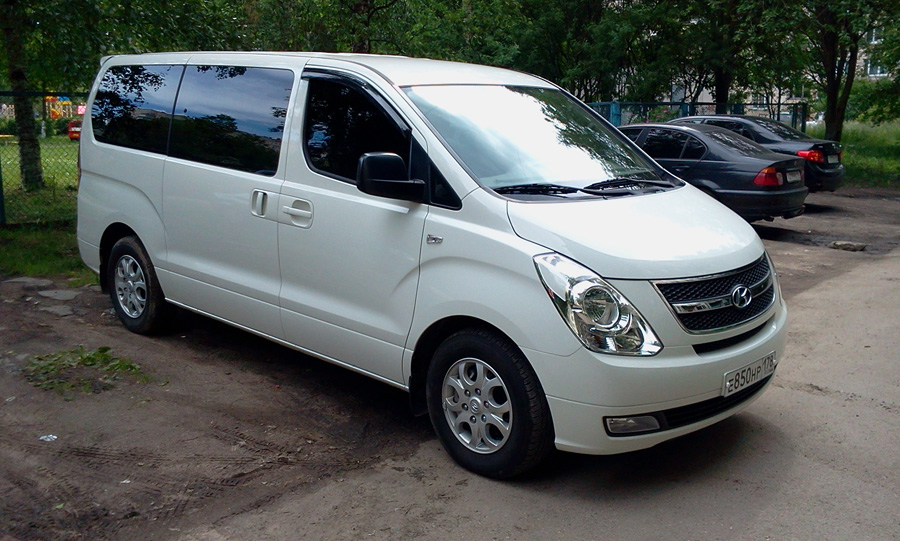 Huyndai Grand Starex