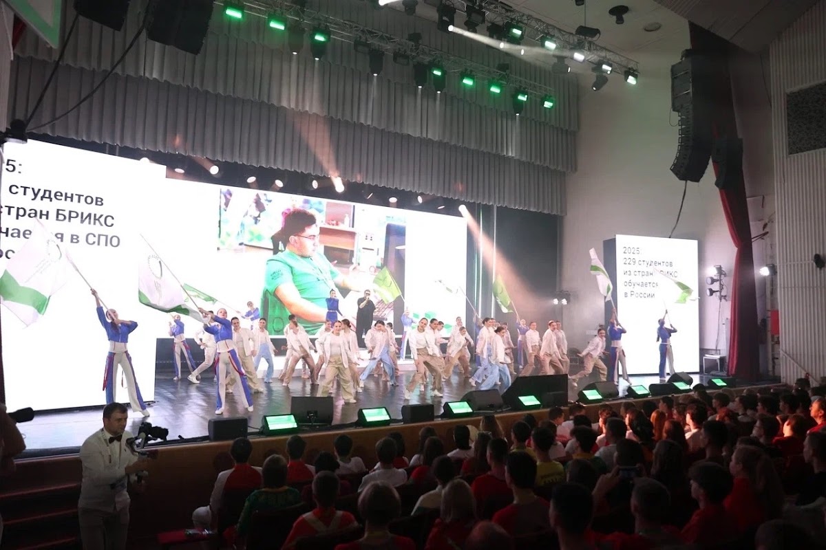 Кавер-группа Нижний Новгород|Москва Funkeys Music Band на проекте "Профессионалы"