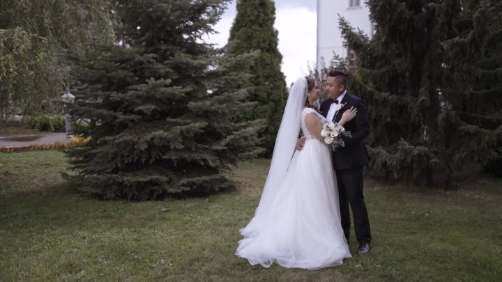 Видео