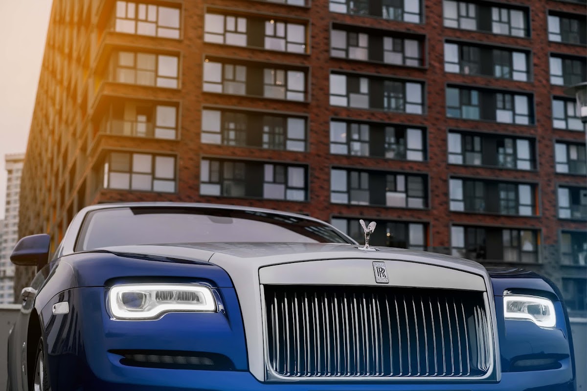 Rolls Royce Wraith — кадр 3 из 6