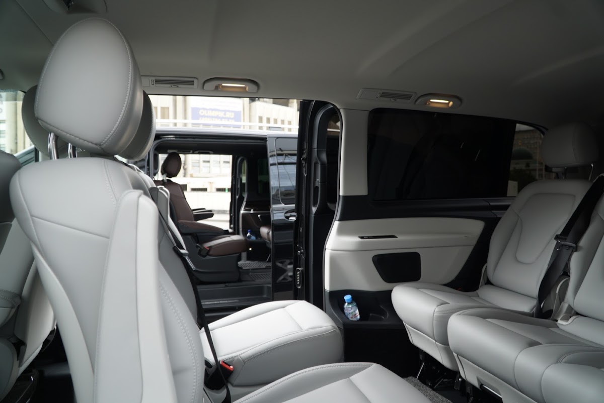 Mercedes V-class