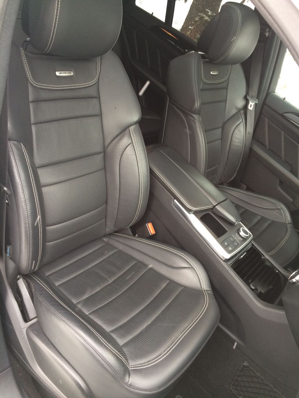 Mercedes Benz ML — кадр 3 из 5