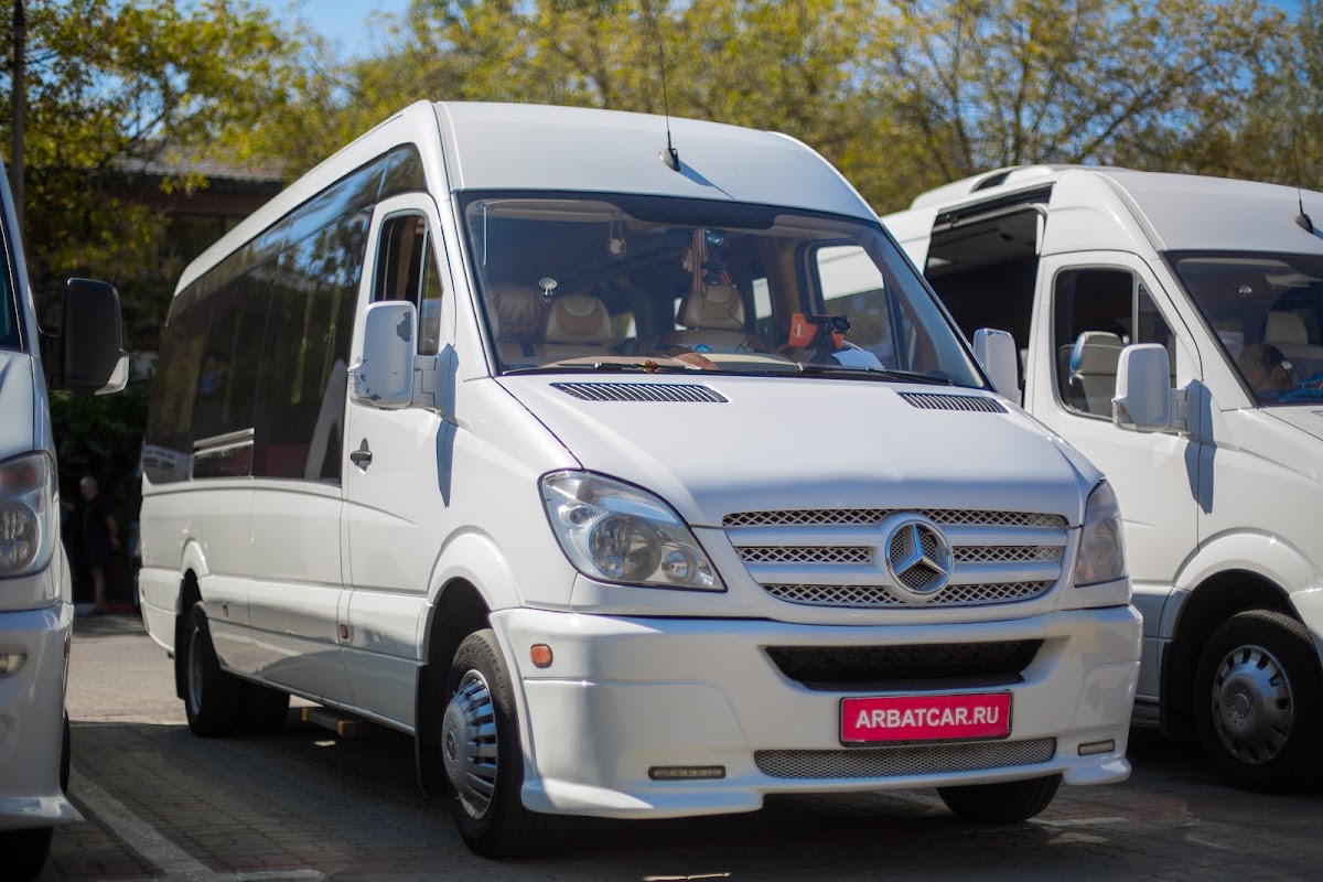Mercedes Sprinter LUX белый — кадр 2 из 8