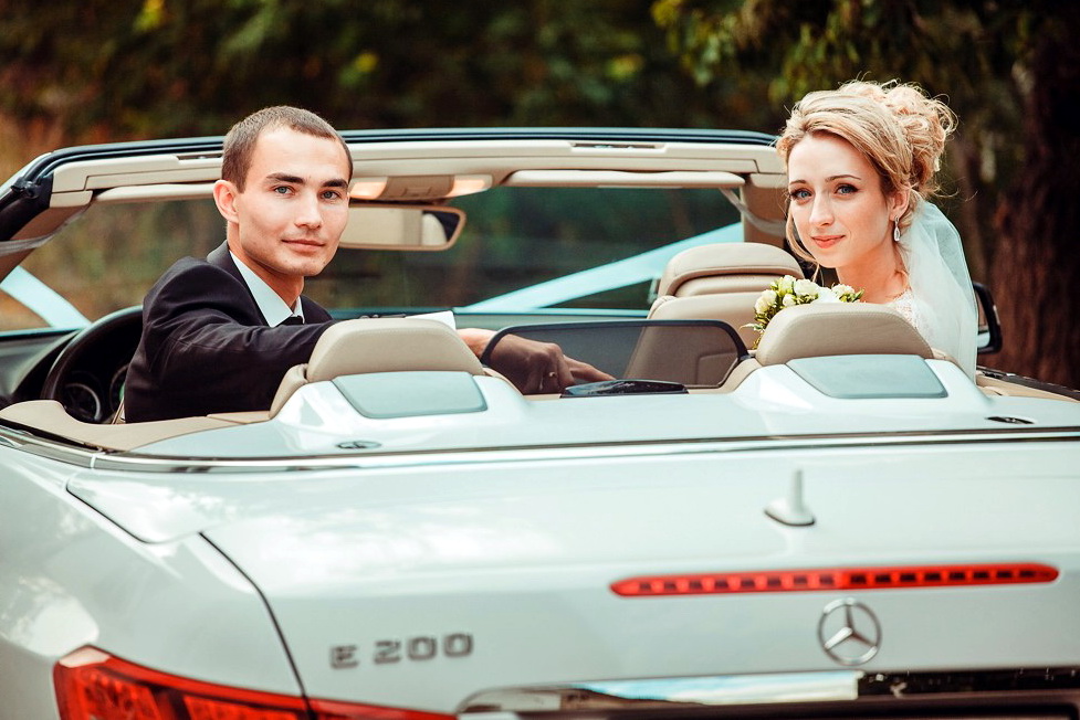 Мерседес E200