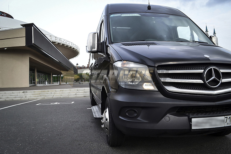 Mercedes-Benz Sprinter Black (18 мест) — кадр 2 из 6