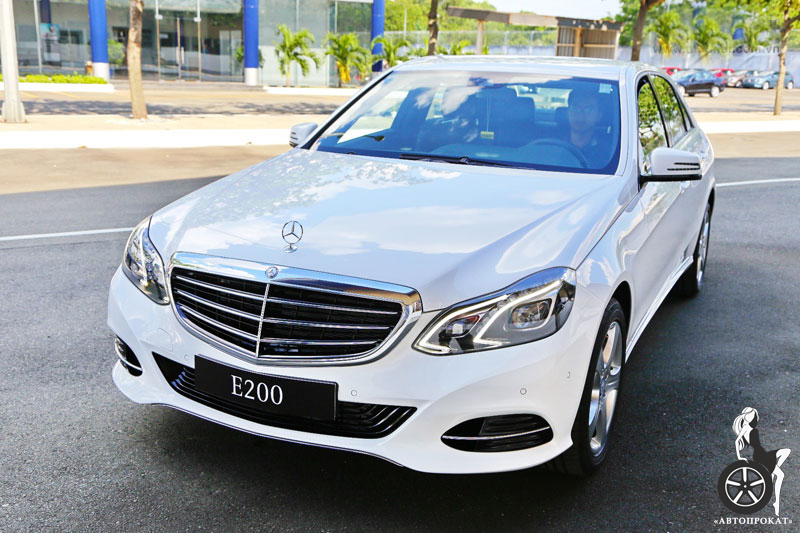 Mercedes E 212 рестайлинг — кадр 5 из 12