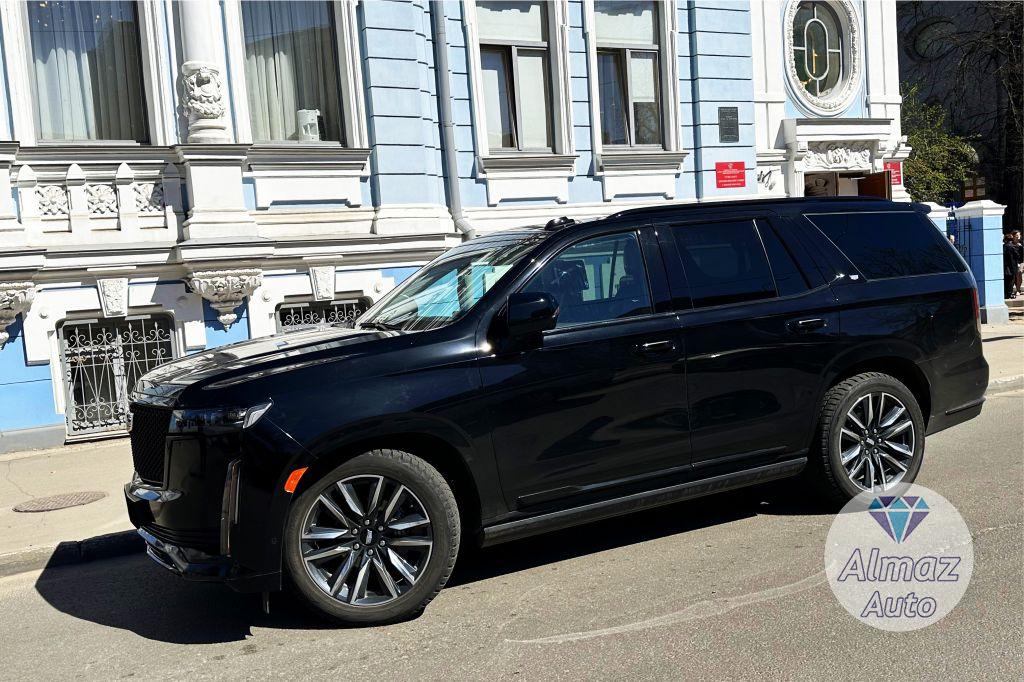 Cadillac Escalade — кадр 3 из 6