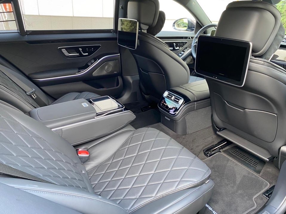 Mercedes S223 long — кадр 5 из 5