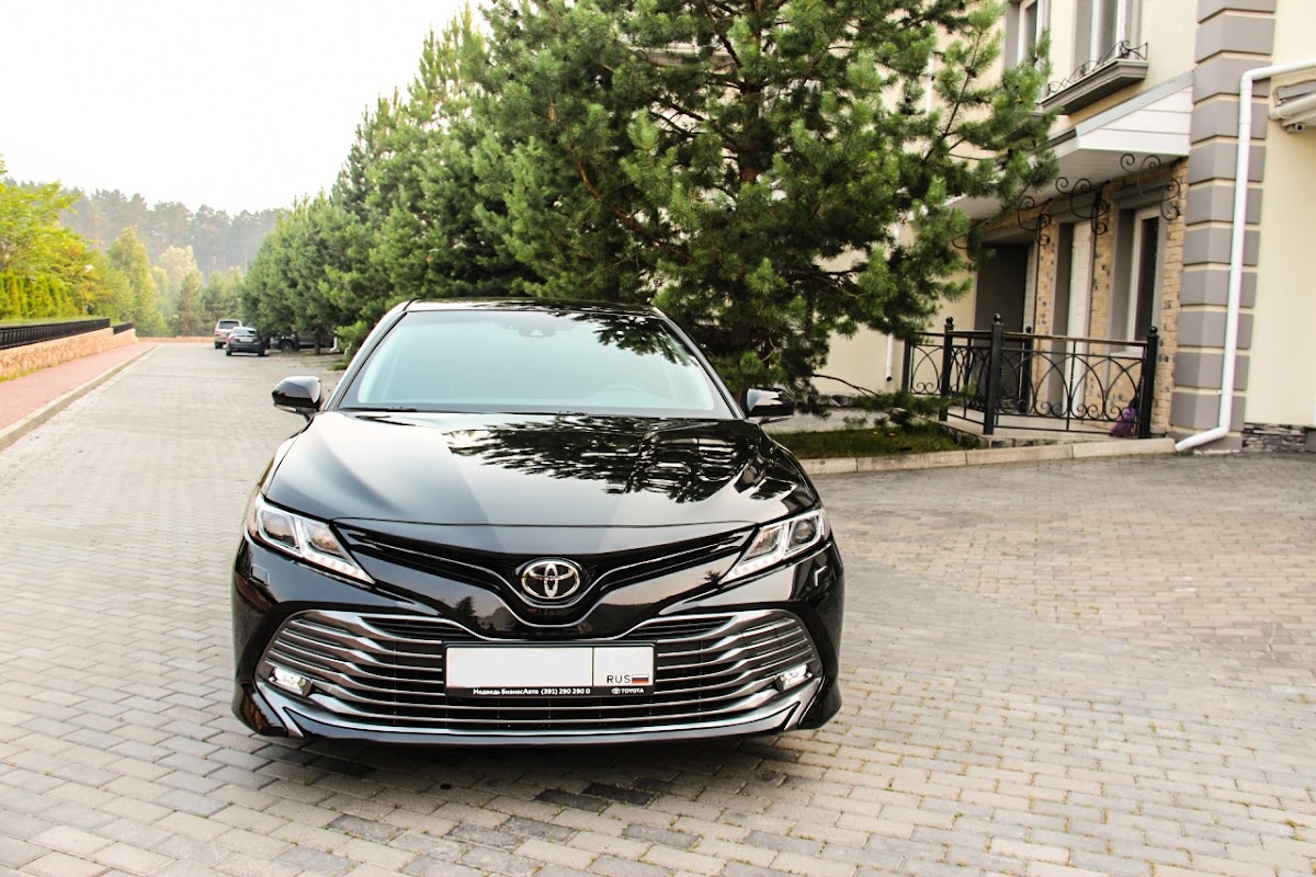 Toyta Camry v70 — кадр 2 из 8