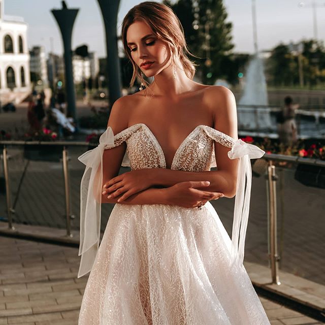 Свадебное платье — кадр 3 из 3