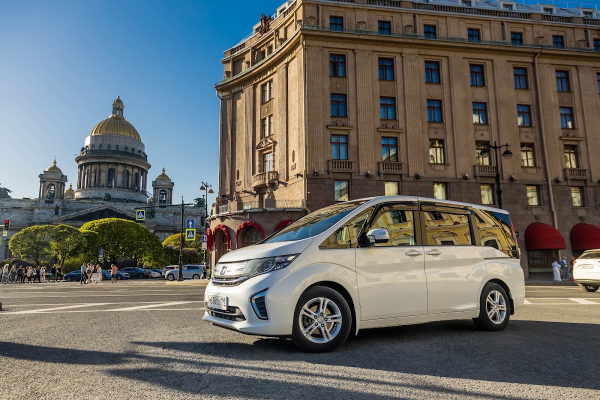 Фотографии