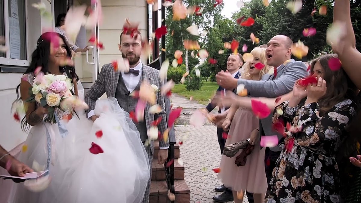 Видео