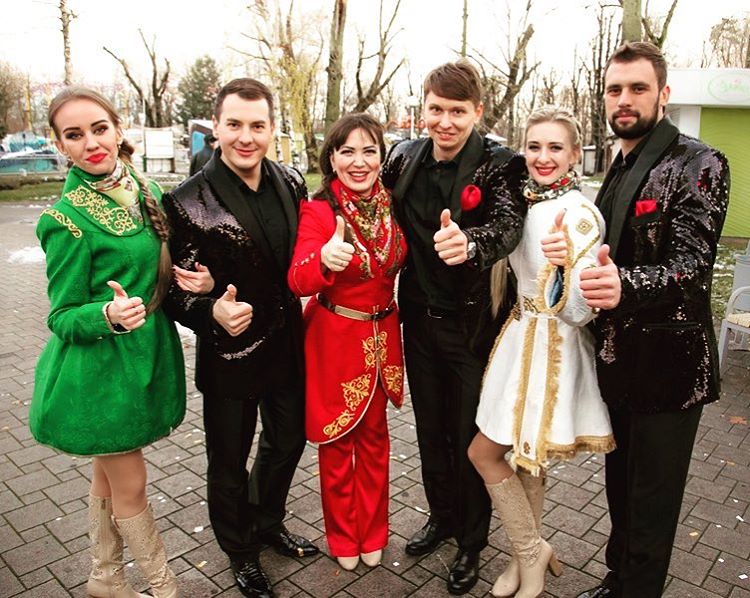 Группа Vesnakrasna