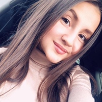 Аделя Ахунова