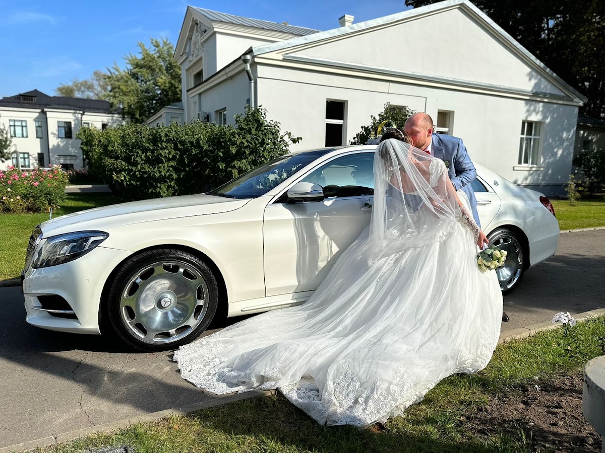 Мерседес Бенц S 500 в комплектации Майбах
