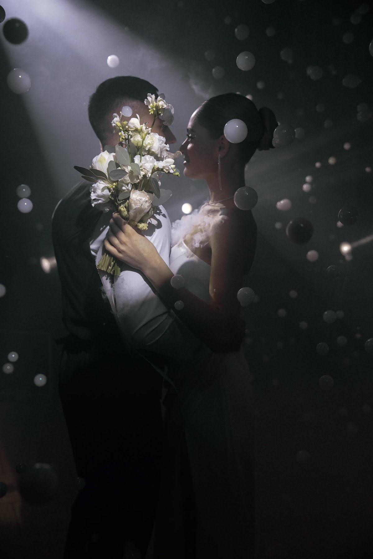 METALLIC WEDDING