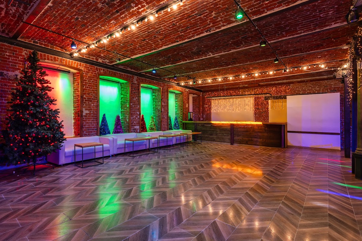 Зал Loft 300 — Новый год