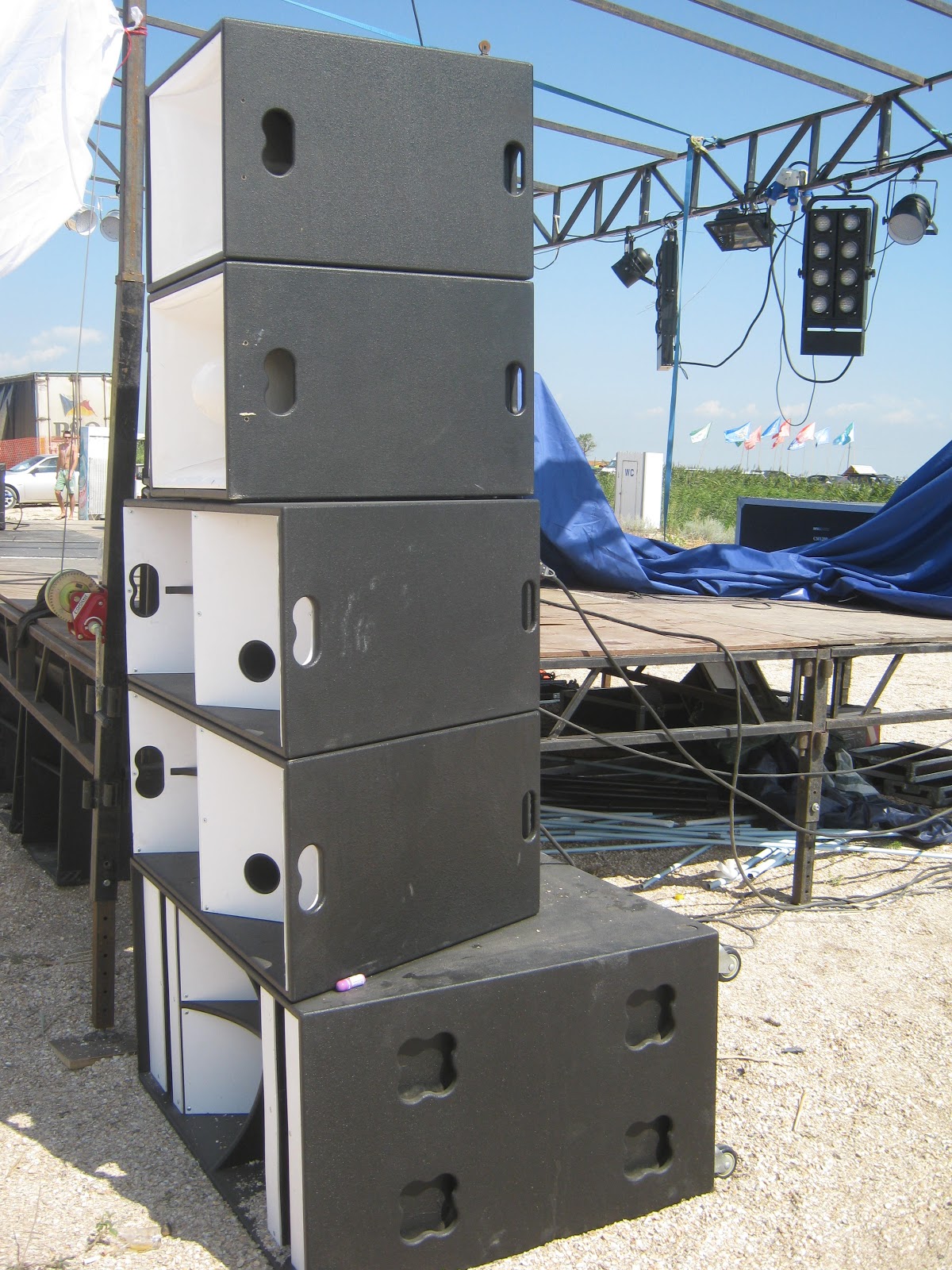 A-ZOV 2013