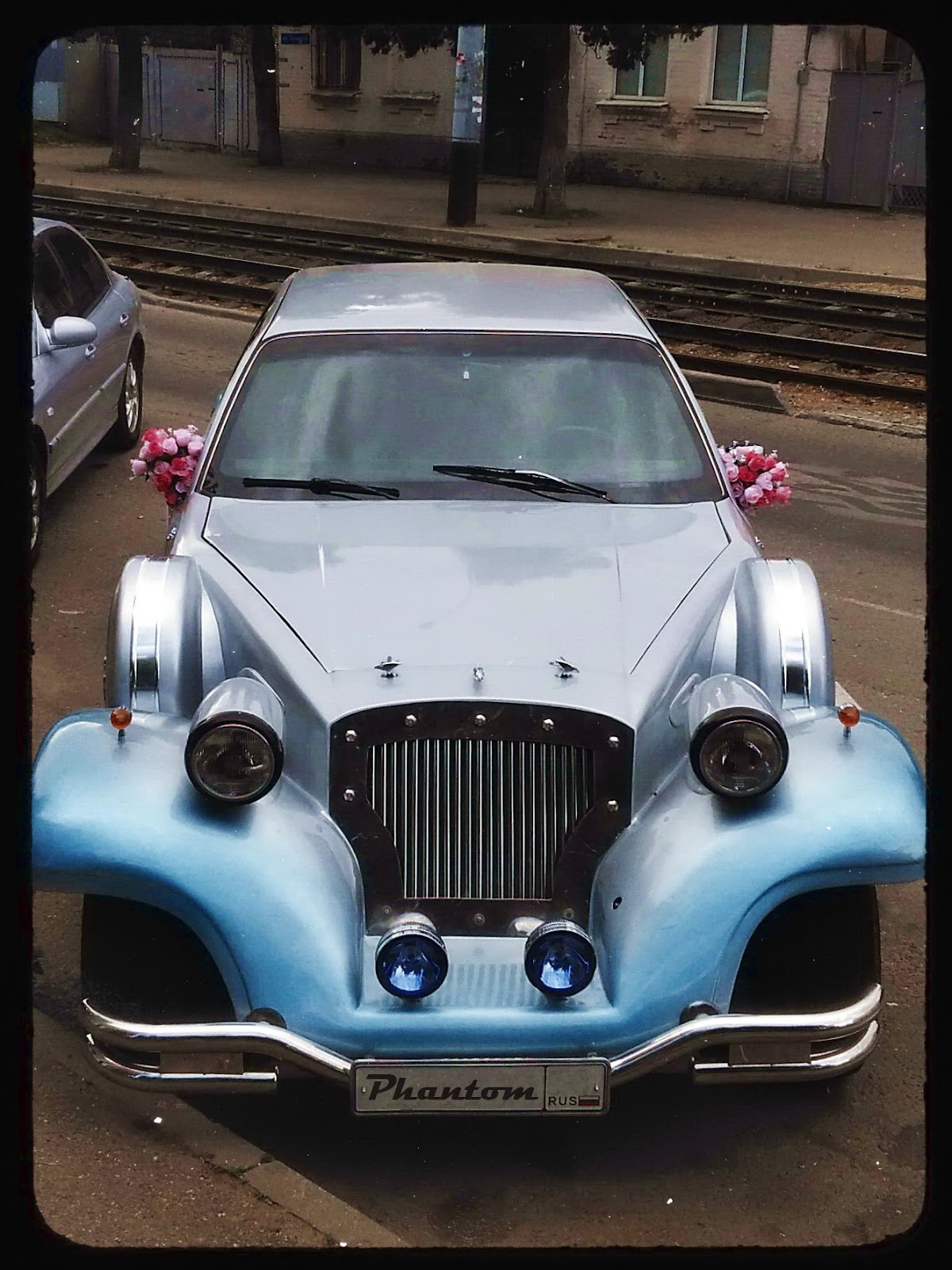 Rolls-Royce Phantom — кадр 5 из 16