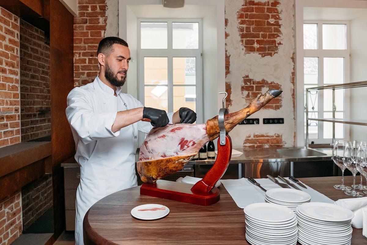 Center Catering — кадр 5 из 20