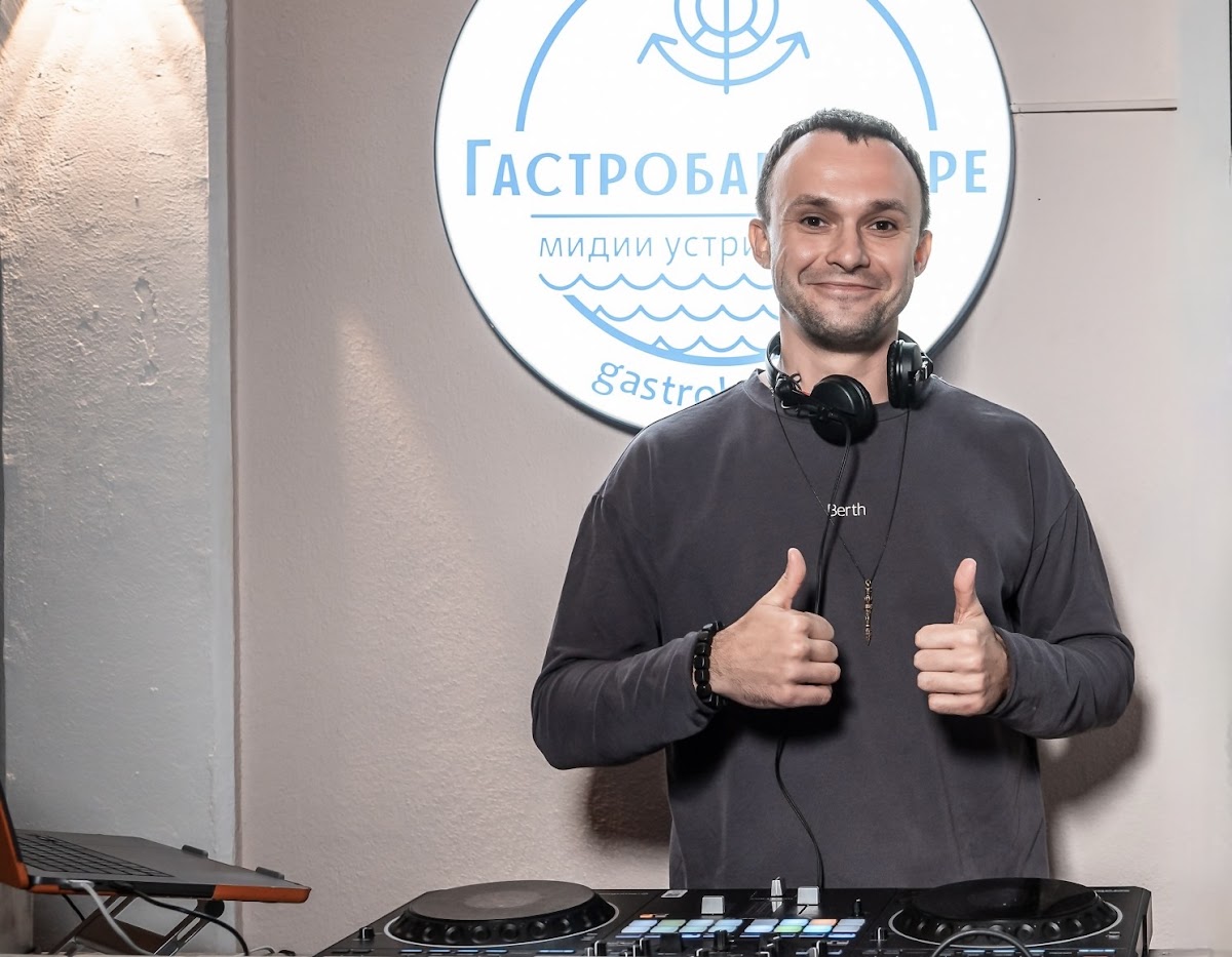Виталий Мещеряков