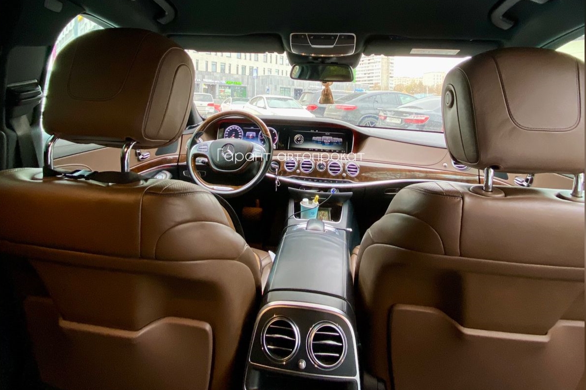 Mercedes Benz S-class 222