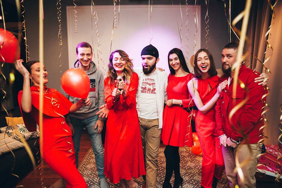 RED PARTY