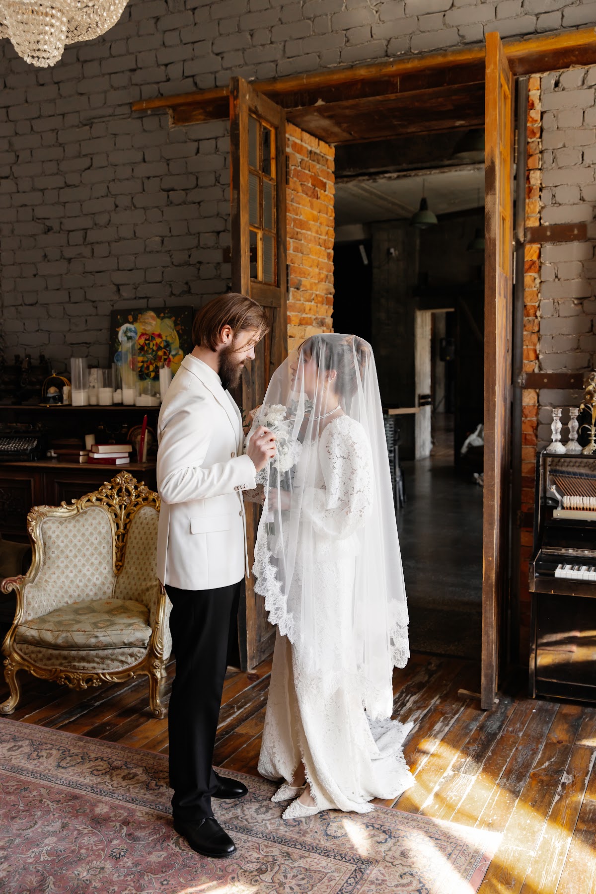 Александр и Анна