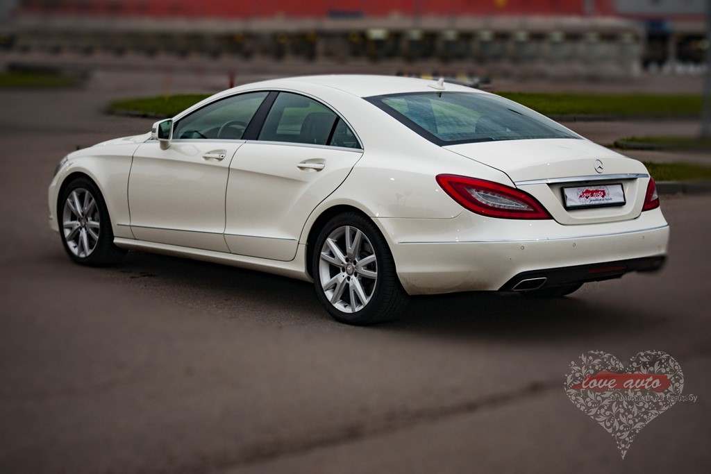 Mercedes-Benz CLS